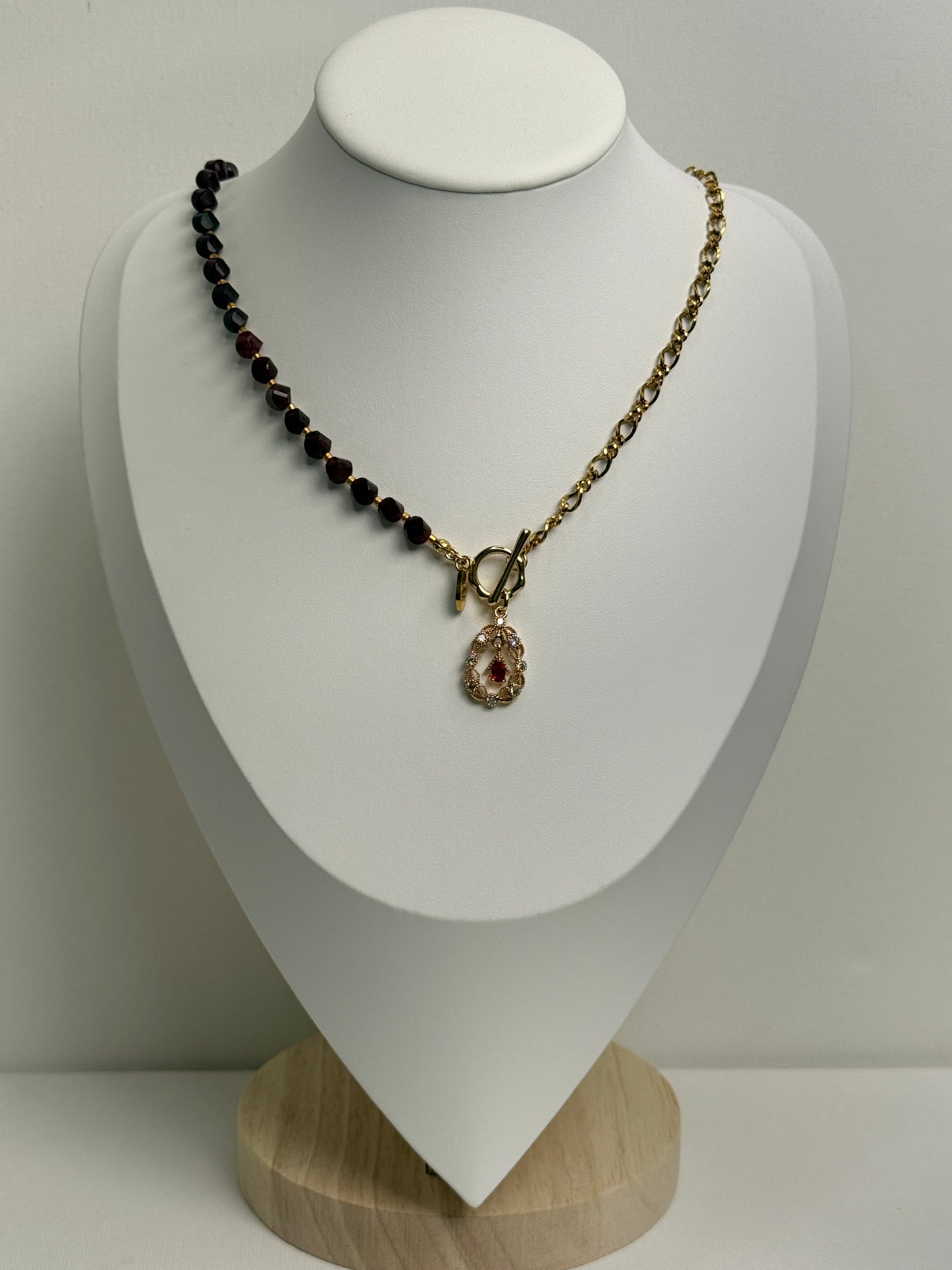 Edelsteen ketting