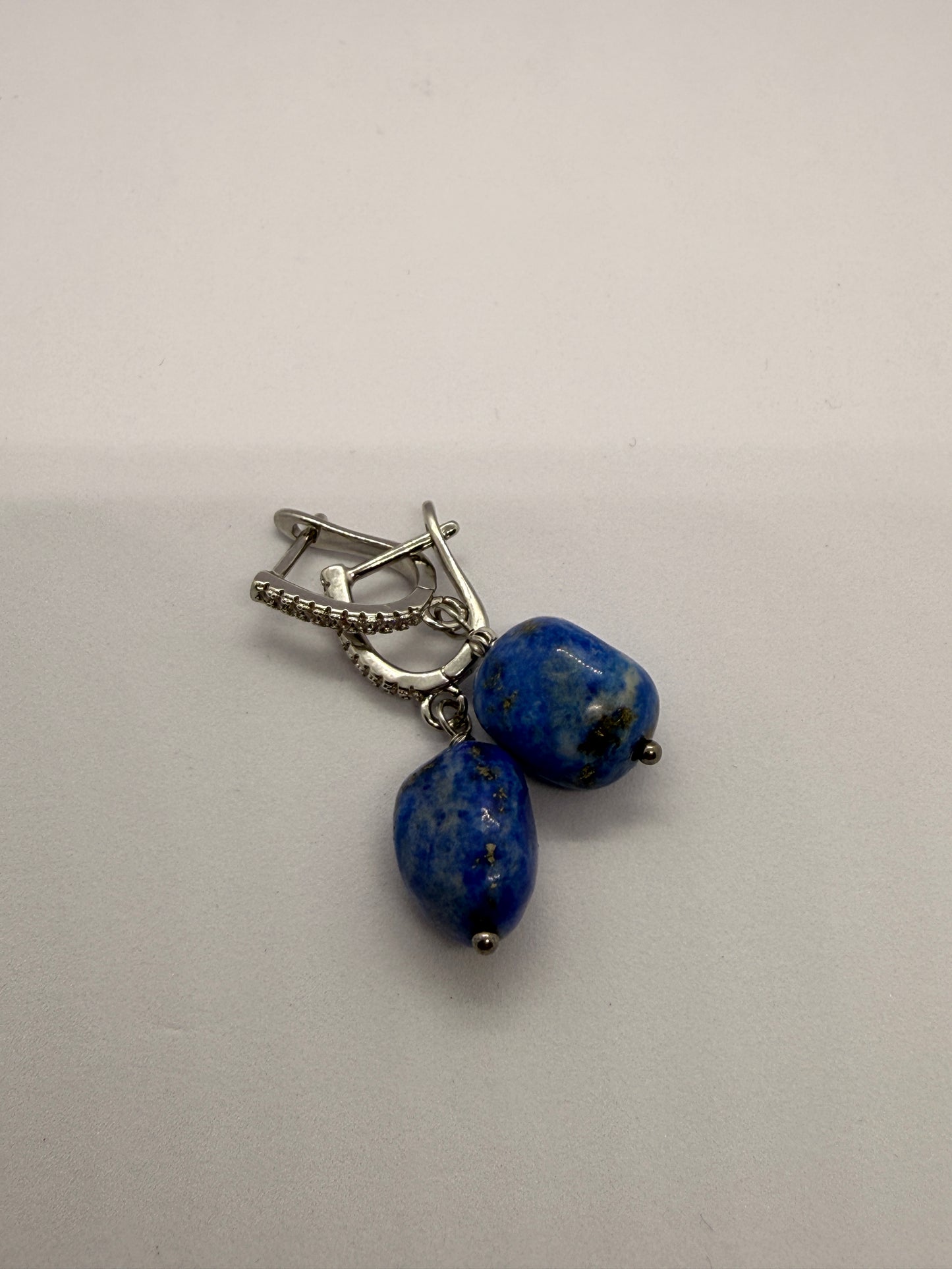 Lapis lazuli edelsteen oorbellen