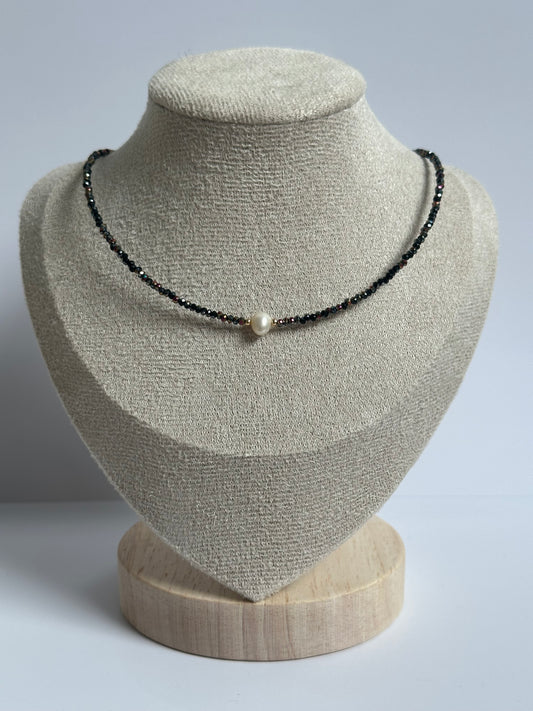 Glanzend kristalglas ketting met een zoetwaterparel 30%