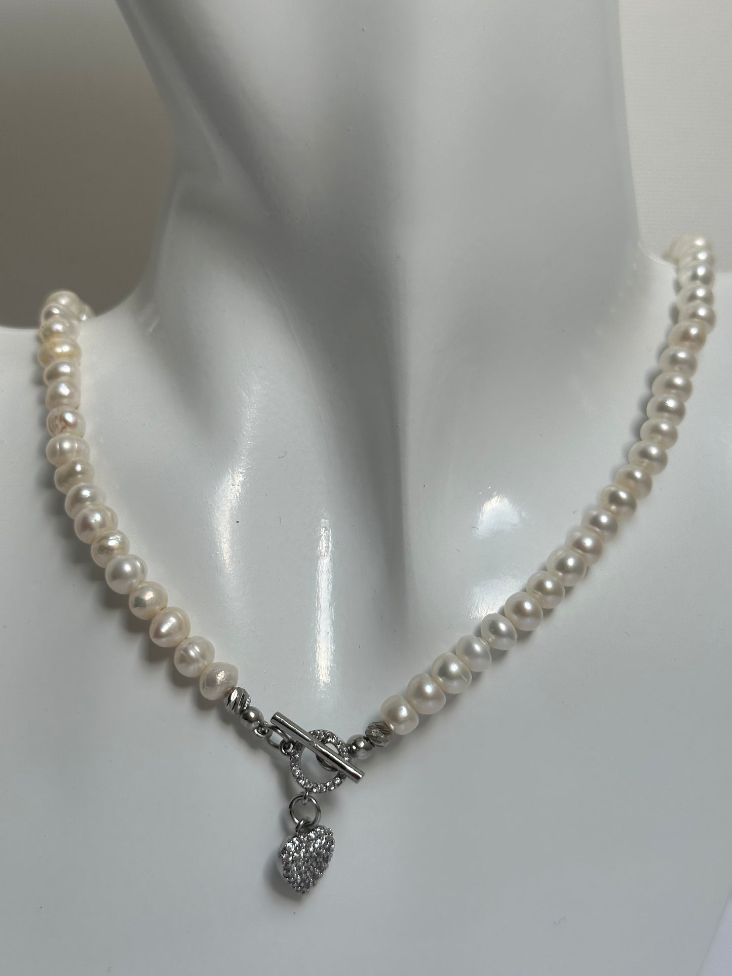 Zoetwaterparels choker