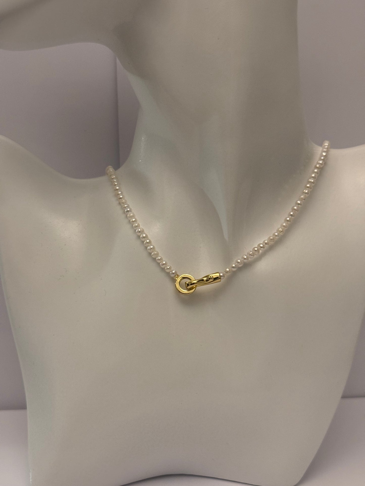 Zoetwaterparels choker