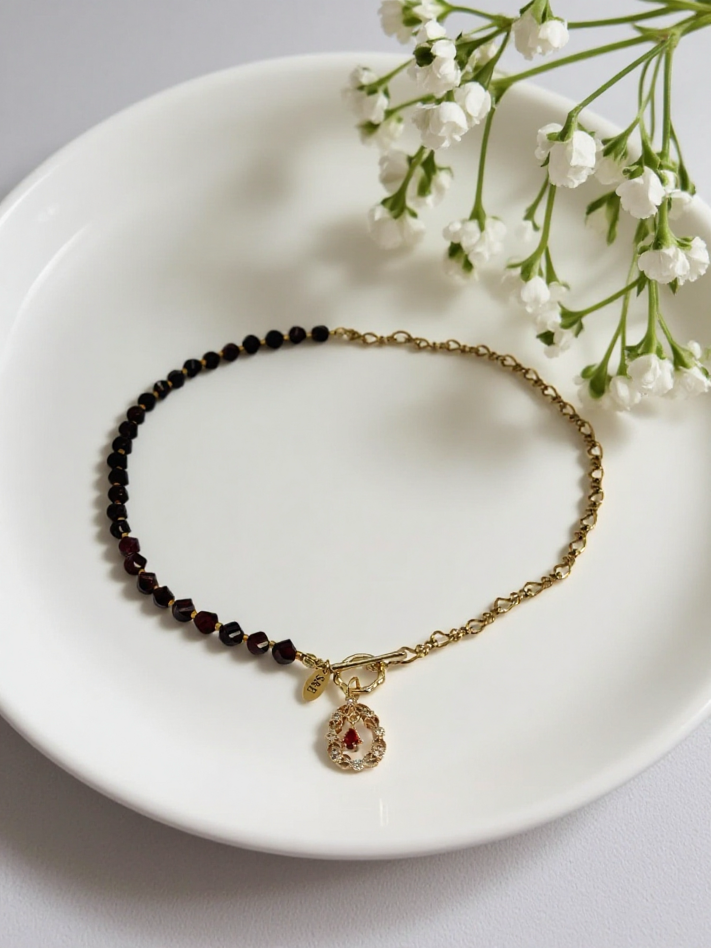 Edelsteen ketting